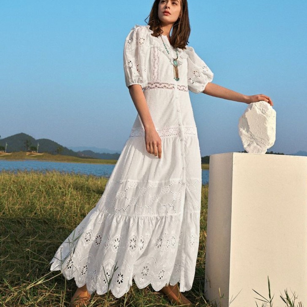 White Eyelet Lace summer maxi dress ~ Large ~ 36 chest 32 waist ~ NEW never worn